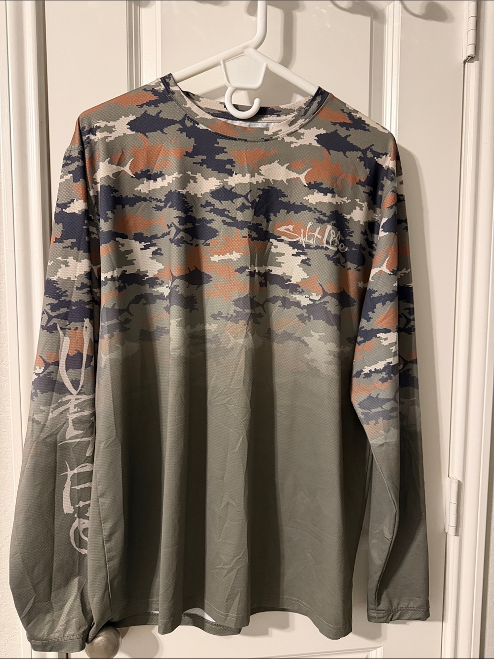 Salt Life Long-Sleeve Camo Tee - Olive, Navy, Tan